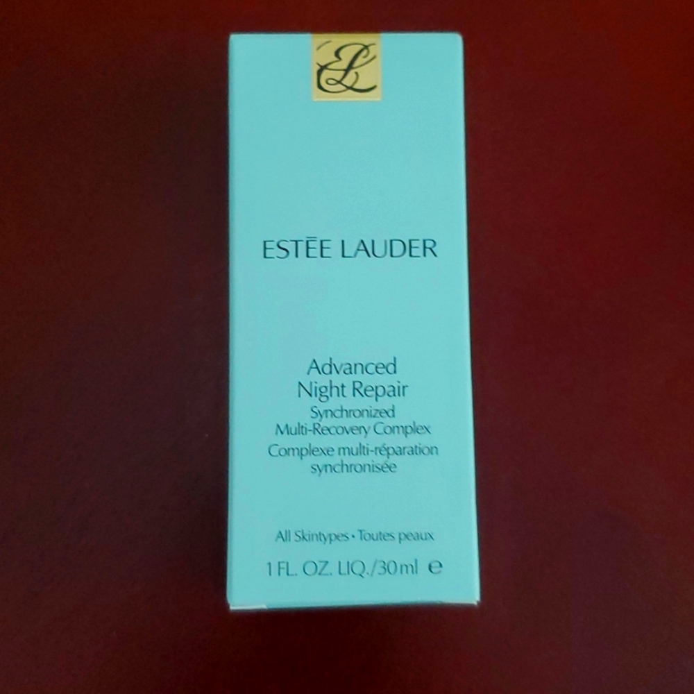 NWT Ester Lauder Advanced Night Repair Serum, 1 ounce
